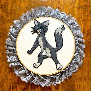 Vintage 1950s cat embroidery